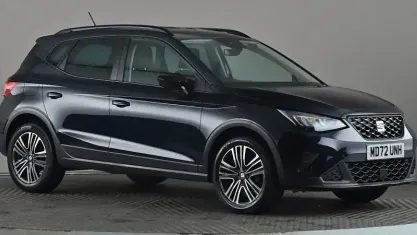 Usado Seat Arona SE 95 HP (69 kW) 2022 Azul SUV