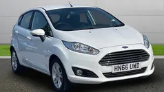 White Used 2016 Ford Fiesta Zetec Hatchback | £5,790 (Fair price)