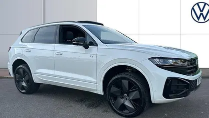 Used 2024 VW Touareg Black Edition SUV | £49,495 (Fair price)