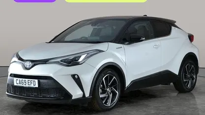 Used Toyota C-HR 122 HP (89 kW) 2020 White SUV