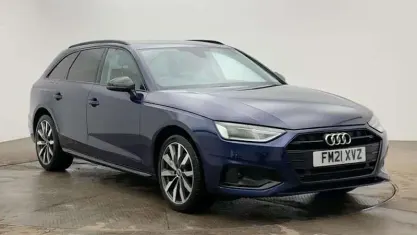 Used Audi A4 Sport 150 HP (110 kW) 2021 Blue Estate