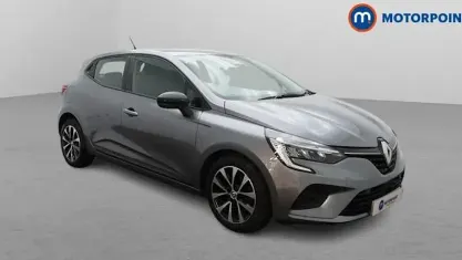 Used Renault Clio Evolution 90 HP (66 kW) 2023 Hatchback