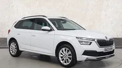 Moon white metallic Used 2023 Skoda Kamiq SE Drive SUV | £15,352 (Fair price)