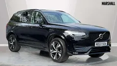 Metallic onyx black Used 2022 Volvo XC90 Plus SUV | £37,332 (Fair price)