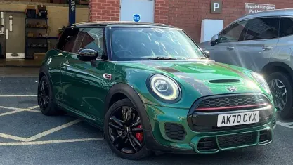 Used Mini John Cooper Works Hatch 231 HP (169 kW) 2020 Green Hatchback