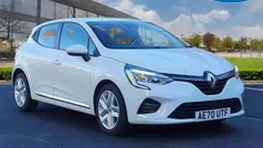 Used 2020 Renault Clio V Play Hatchback | £8,250 (Fair price)