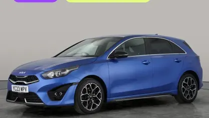 Usado Kia Ceed GT-Line 160 HP (117 kW) 2023 Azul Citadino