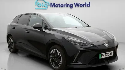Used MG MG4 EV Trophy 150 kW (204 HP) 2025 Hatchback