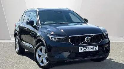 Used Volvo XC40 Core 163 HP (119 kW) 2023 Black SUV