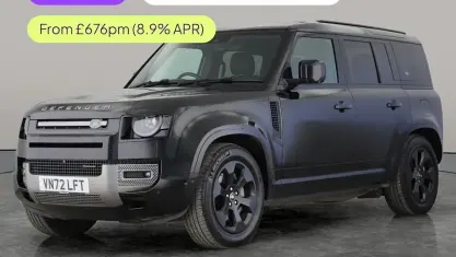 Used Land Rover Defender Dynamic 404 HP (297 kW) 2022 Black SUV
