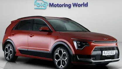 Używany Kia Niro 141 KM (103 kW) 2023 Pomarańczowy SUV