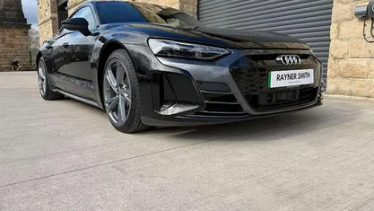 Used Audi e-tron GT quattro 389 kW (530 HP) 2024 Sedan