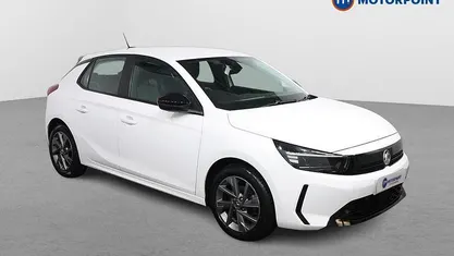 Used Vauxhall Corsa Design Edition 75 HP (55 kW) 2023 White Hatchback
