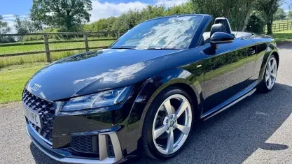 Used Audi TT Roadster S-Line 197 HP (144 kW) 2020 Black Cabriolet