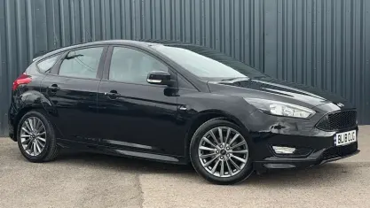 Used Ford Focus ST-Line 140 HP (102 kW) 2017 Black Hatchback
