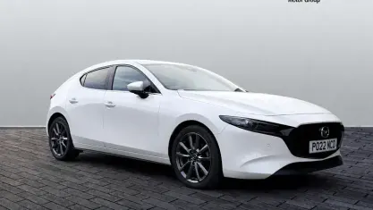 Used Mazda 3 Inclusive 122 HP (89 kW) 2022 White Hatchback