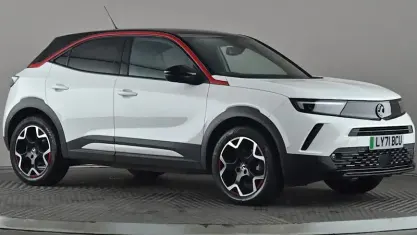 Second-hand Vauxhall Mokka SRi 100 kW (136 CP) 2022 Alb SUV