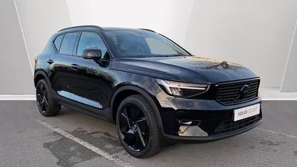 New 2025 Volvo XC40 Plus SUV | £37,242 (Fair price)