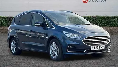 Used Ford S-MAX Titanium 150 HP (110 kW) 2019 Blue MPV
