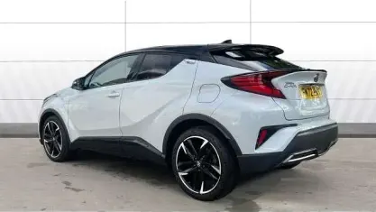 Gebraucht Toyota C-HR Sport 122 PS (89 kW) 2023 Other SUV
