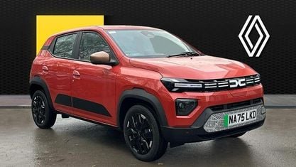 Begagnad Dacia Spring Extreme 47 kW (65 HK) 2025 Other Halvkombi