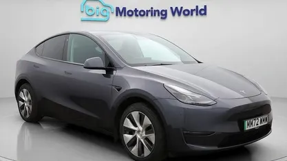 Used 2025 Tesla Model Y Long Range AWD SUV | £23,300 (Super price)