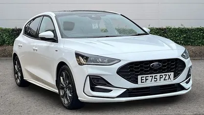 New 2025 Ford Focus ST-Line Hatchback | £21,125 (Fair price)