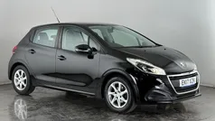 Used 2017 Peugeot 208 Active Hatchback | £5,600 (Fair price)