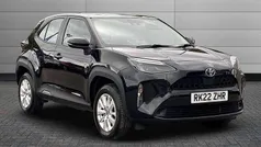 Eclipse black Used 2022 Toyota Yaris Cross SUV | £18,350 (Fair price)