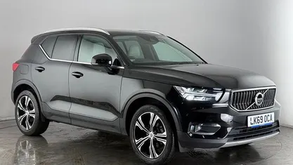 Used 2019 Volvo XC40 Inscription SUV | £15,400 (Fair price)