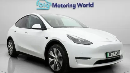 Used 2025 Tesla Model Y Long Range AWD SUV | £21,100 (Super price)