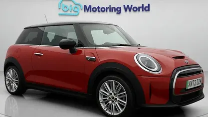 Used 2023 Mini Cooper Level 2 Hatchback | £15,000 (Fair price)