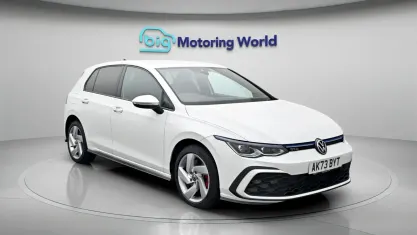 Used VW Golf VIII GTE 245 HP (180 kW) 2023 White Hatchback