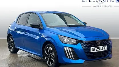 Used Peugeot 208 Allure 101 HP (74 kW) 2025 Blue Hatchback
