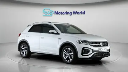 Begagnad VW T-Roc R-line 150 HK (110 kW) 2024 Vit SUV