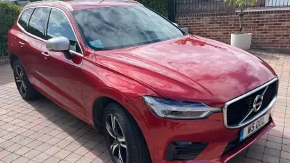 Used Volvo XC60 R-Design 250 HP (183 kW) 2018 Red SUV