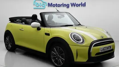 Used Mini Cooper Cabriolet Exclusive 136 HP (100 kW) 2022 Yellow Cabriolet