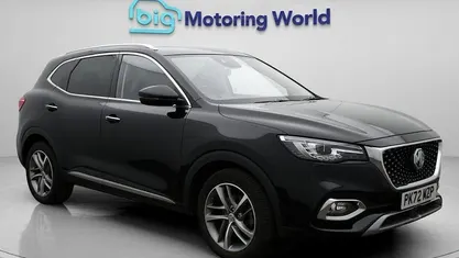 Black Used 2023 MG HS Exclusive SUV | £15,500 (Fair price)
