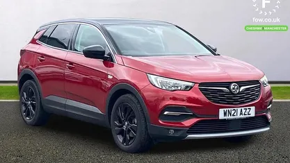 Used Vauxhall Grandland X SRi 131 HP (96 kW) 2021 Red SUV