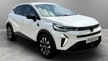 Used Renault Captur Evolution 143 HP (105 kW) 2025 White SUV