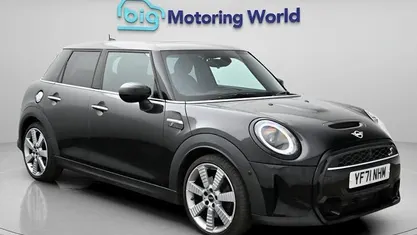 Used Mini Cooper S Exclusive 178 HP (130 kW) 2022 Hatchback