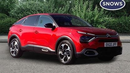 Używany Citroën C4 PureTech 131 KM (96 kW) 2022 Czerwony Hatchback