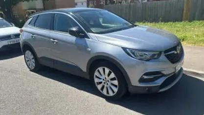 Begagnad Vauxhall Grandland X Elite 131 HK (96 kW) 2020 SUV