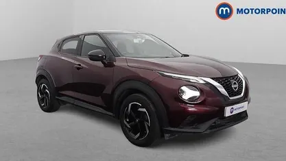 Used Nissan Juke N-Connecta 114 HP (83 kW) 2023 Red SUV