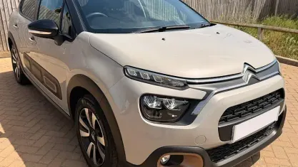 Used Citroën C3 PureTech 83 HP (61 kW) 2022 Brown Hatchback