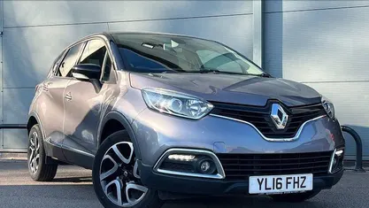 Used Renault Captur Dynamique 90 HP (66 kW) 2016 SUV
