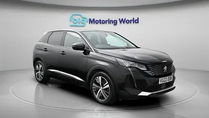 Used Peugeot 3008 Allure 300 HP (220 kW) 2022 Black SUV