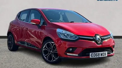 Used Renault Clio Iconic 90 HP (66 kW) 2018 Red Hatchback