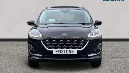 Usado Ford Kuga Vignale 190 HP (139 kW) 2021 Preto SUV