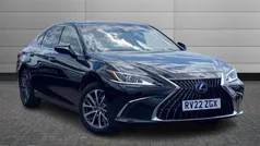 Graphite black Used 2022 Lexus ES300H Sedan | £27,472 (Fair price)